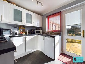 Kitchen - click for photo gallery
